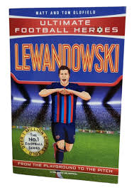 Ultimate-Football-Heroes-Lewandowski-9781789464535